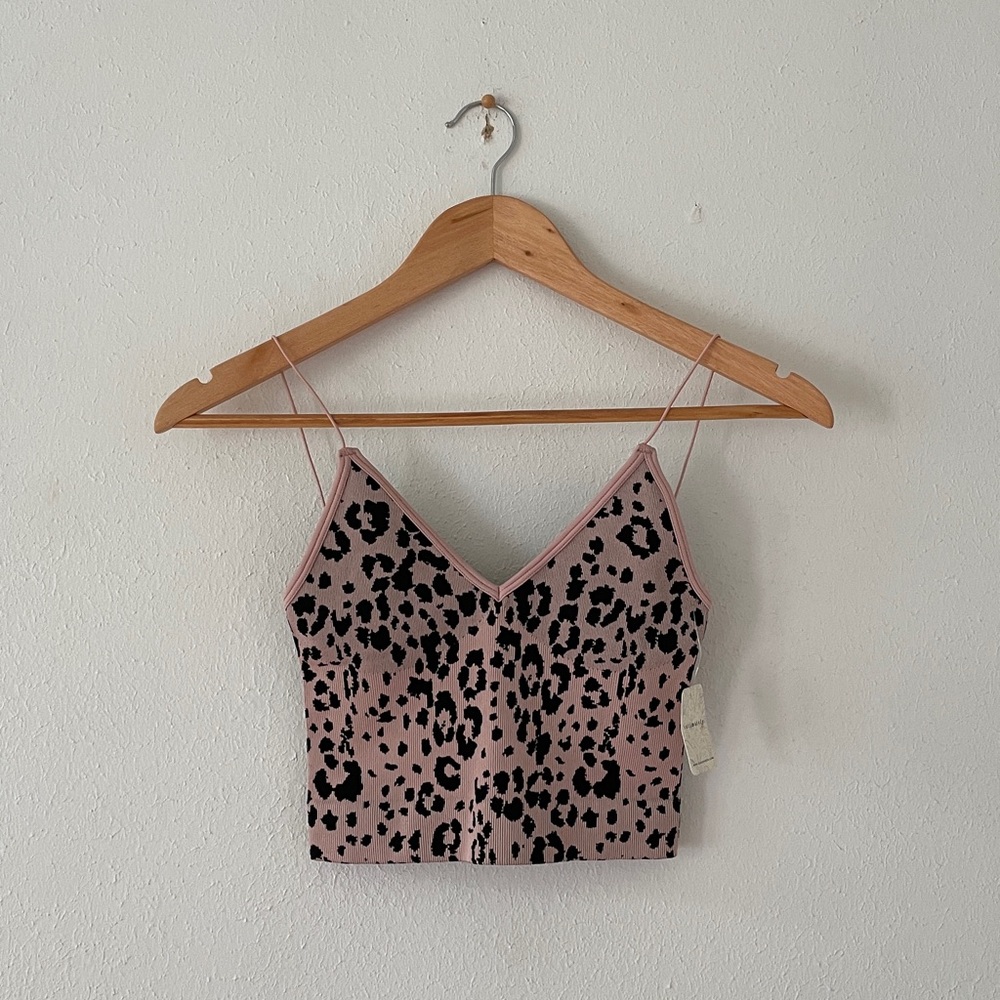 Free People Vneck Brami Pink Leopard Ribbed Crop Tank XS/Small
